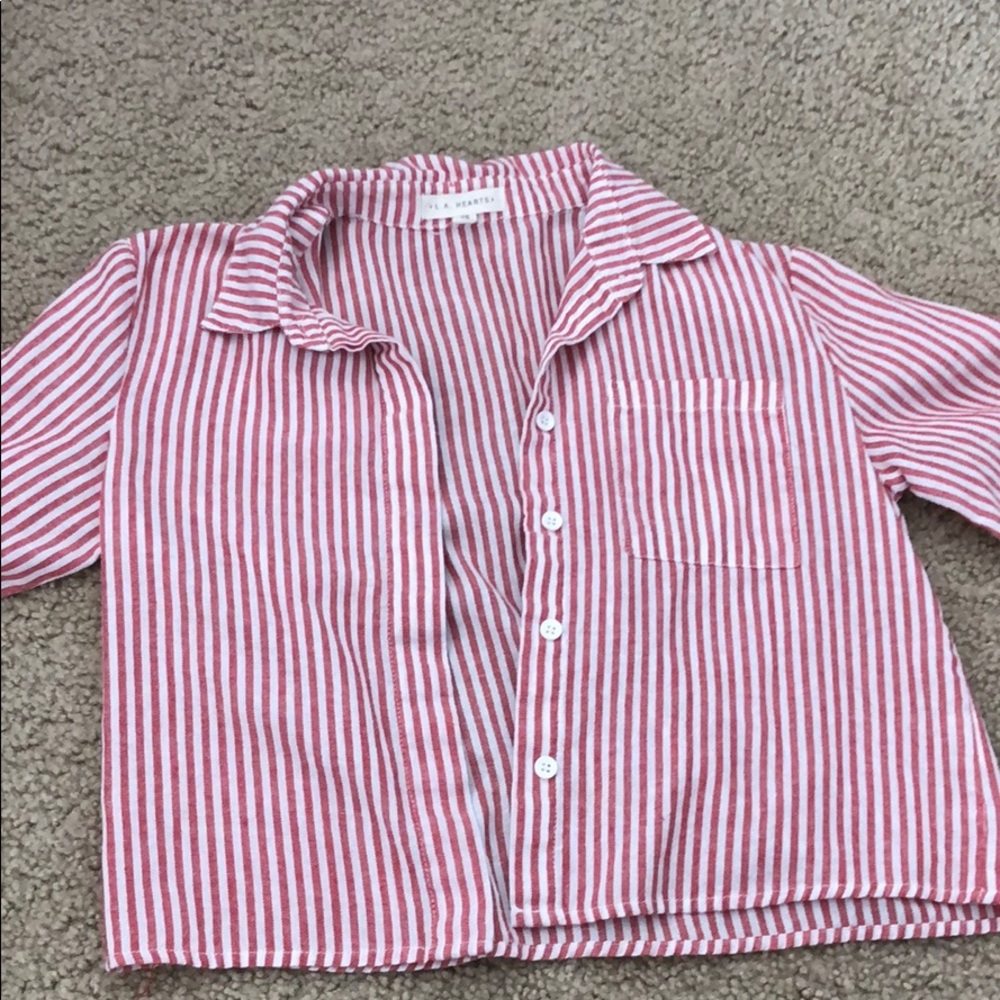~Red and white button down crop~